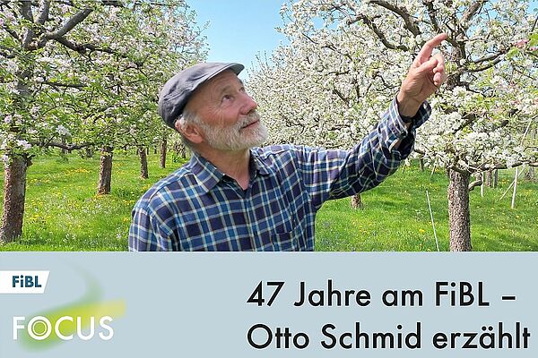 Otto Schmid in einem Obstgarten