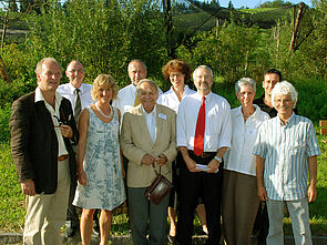 Left to right: Foundation Council President Martin Ott, FiBL Director Urs Niggli, Cantonal Council member Susanne Hochuli, Deputy Agriculture Minister of the Czech Republic Jiri Urban, Otto Stich, Zürich City Councillor Ruth Genner, bio.inspecta Administ