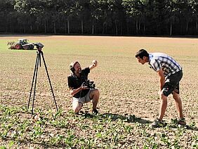 Filmer dans le champ