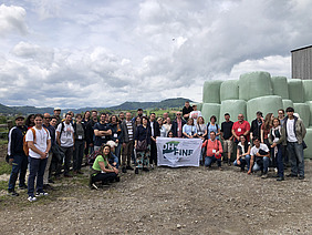 Group photo on the FiBL farm with all participants of the OH-FINE 2026 project excursion.